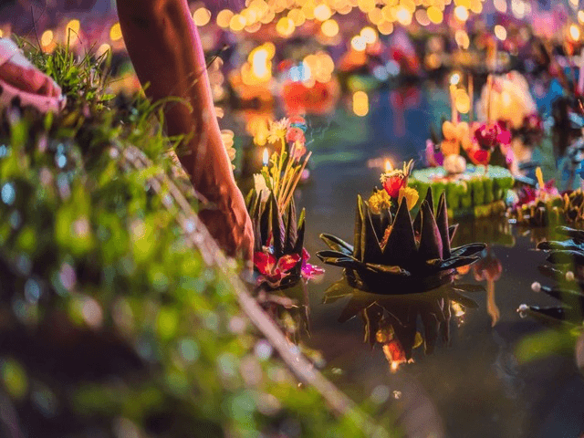 Loy Krathong: Thailand's Festival of Lights