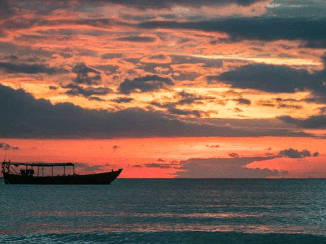 A Guide to Cambodia’s Hidden Islands: Untouched Beauty and Tranquility