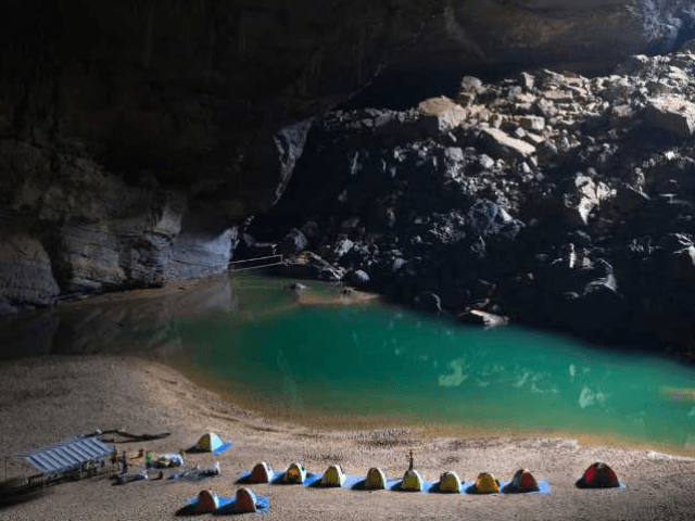 Best Caves to Explore in Vietnam – A Hidden World Awaits