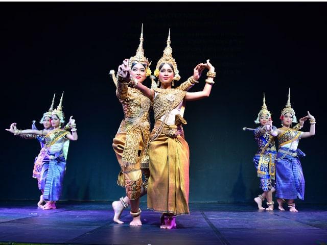 13__Cambodia-Living-Arts-17-min10.jpg