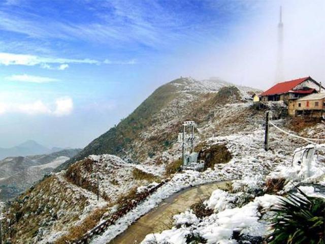 640x480_Mau_Son_Peak.jpg