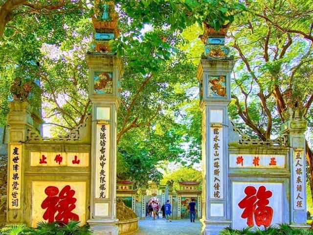 640x480_Ngoc_Son_Temple-min10.jpg