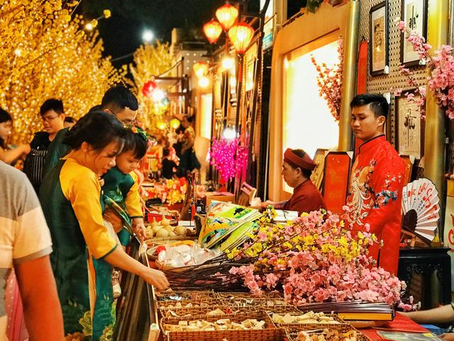 640x480_Saigon_people_6_-_Tet_Holiday2.jpg