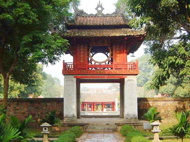 640x480_temple-of-literature-min1.jpg
