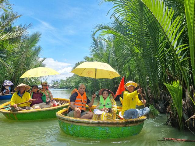 Basket-boat1.jpg