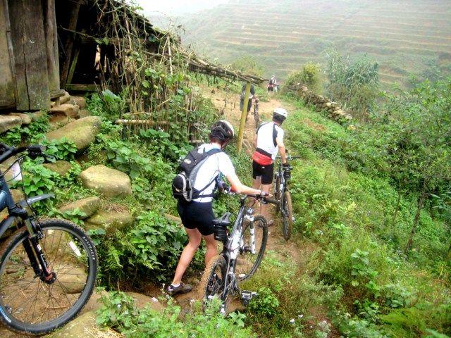 Biking_in_Sapa.jpg