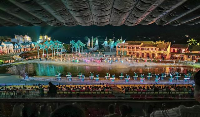Memories Show Hoi AN.jpg