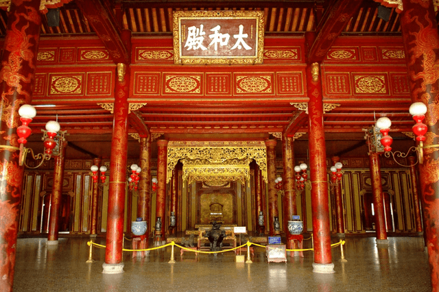 Palacio Thai Hoa-11.png
