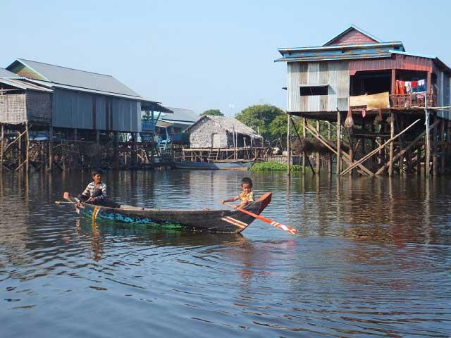 Tonle_Sap_Lake.jpg