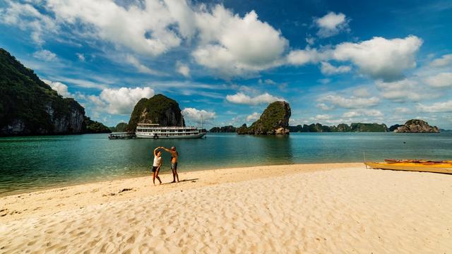 Vietnam Safe for Family with Kids7.jpg