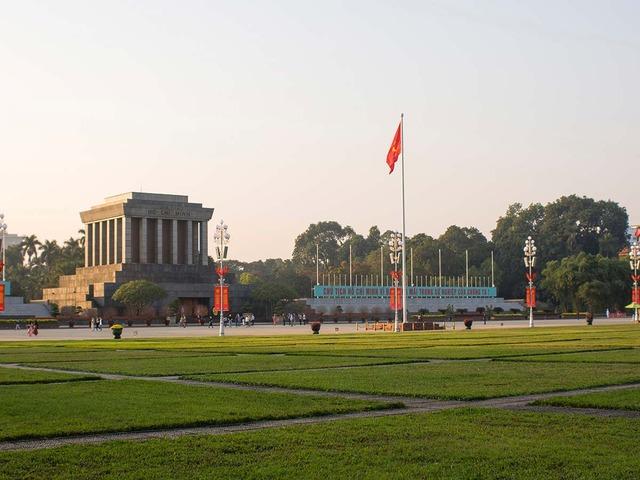 ba-dinh-square-3.jpg