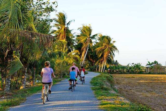 mekong-biking-1.jpg