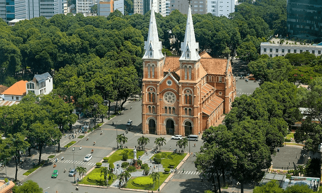 nhà thờ đức bà-1-1.png