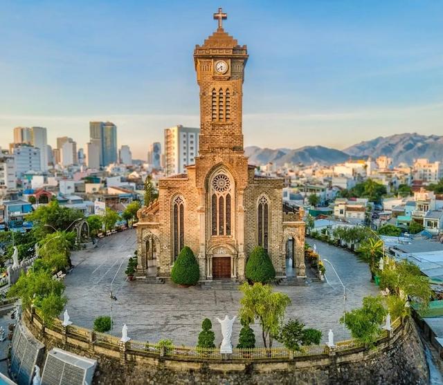 nha-trang-cathedral-1_1701872633.jpg