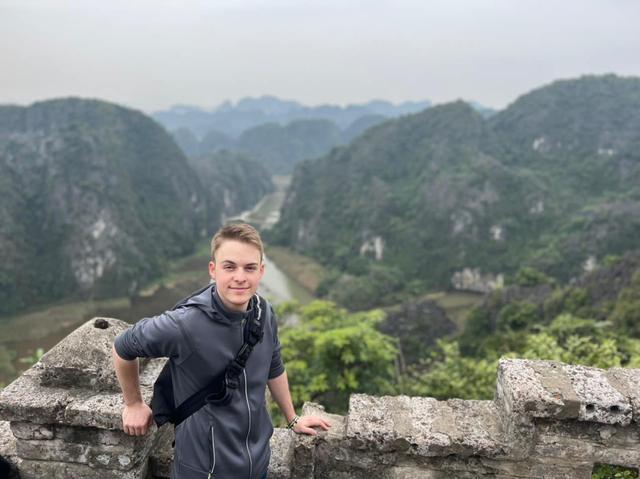 ninh binh solo.jpg