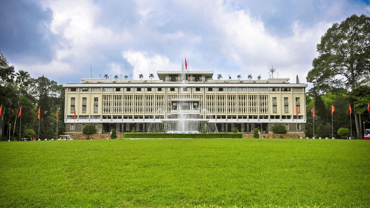 reunification palace.jpg