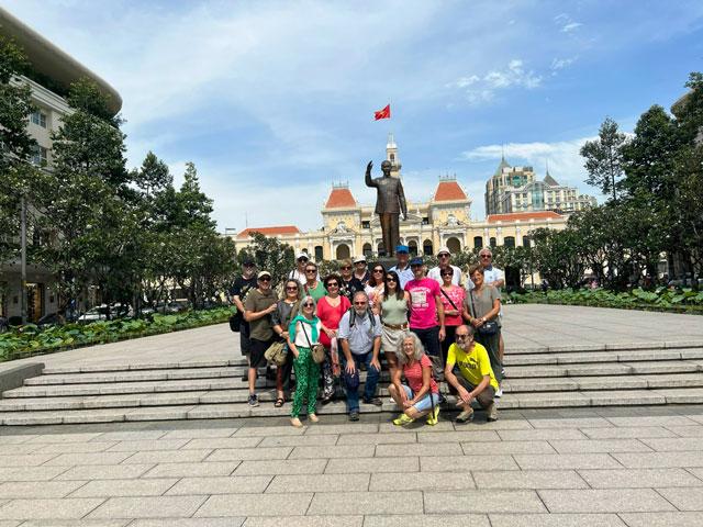saigon-city-tour---small-group4.jpg