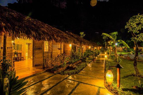 Tam Coc rice field resort