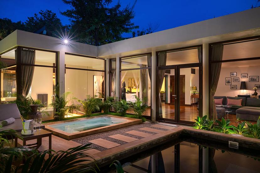 Heritage Suites Hotel
