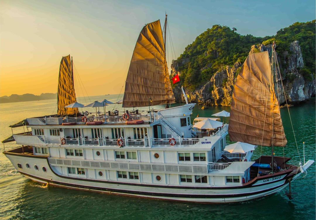 Le Journey Cruises Halong Bay