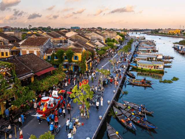 Majestic Vietnam North to Central