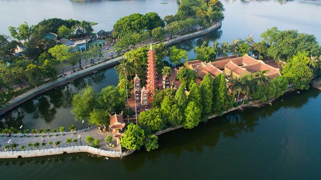 MAJESTIC VIETNAM North to Central