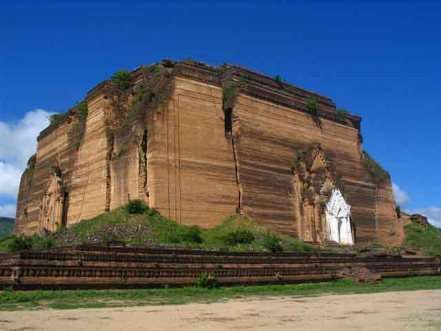 MANDALAY MINGUN DAY TRIP