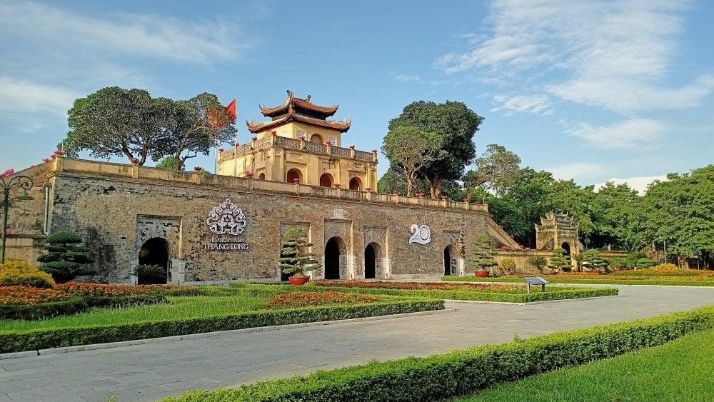 Imperial-Citadel-of-Thang-Long-02_1694340388-1.jpg