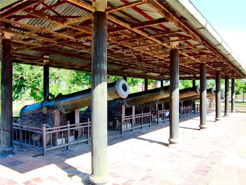 The-Nine-Holy-Cannons-–-The-Generals-of-Hue-Citadel-2-1.jpg