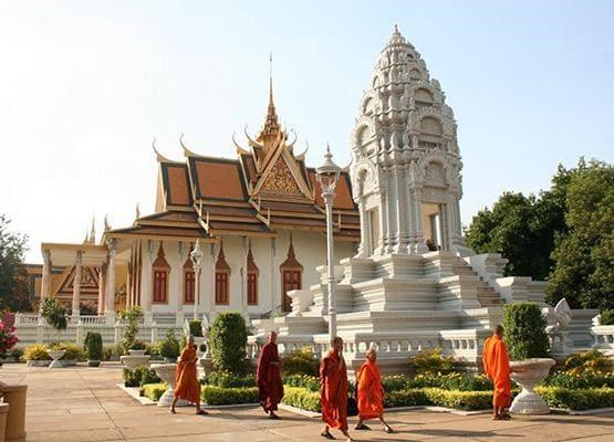 silver pagoda-5.jpg