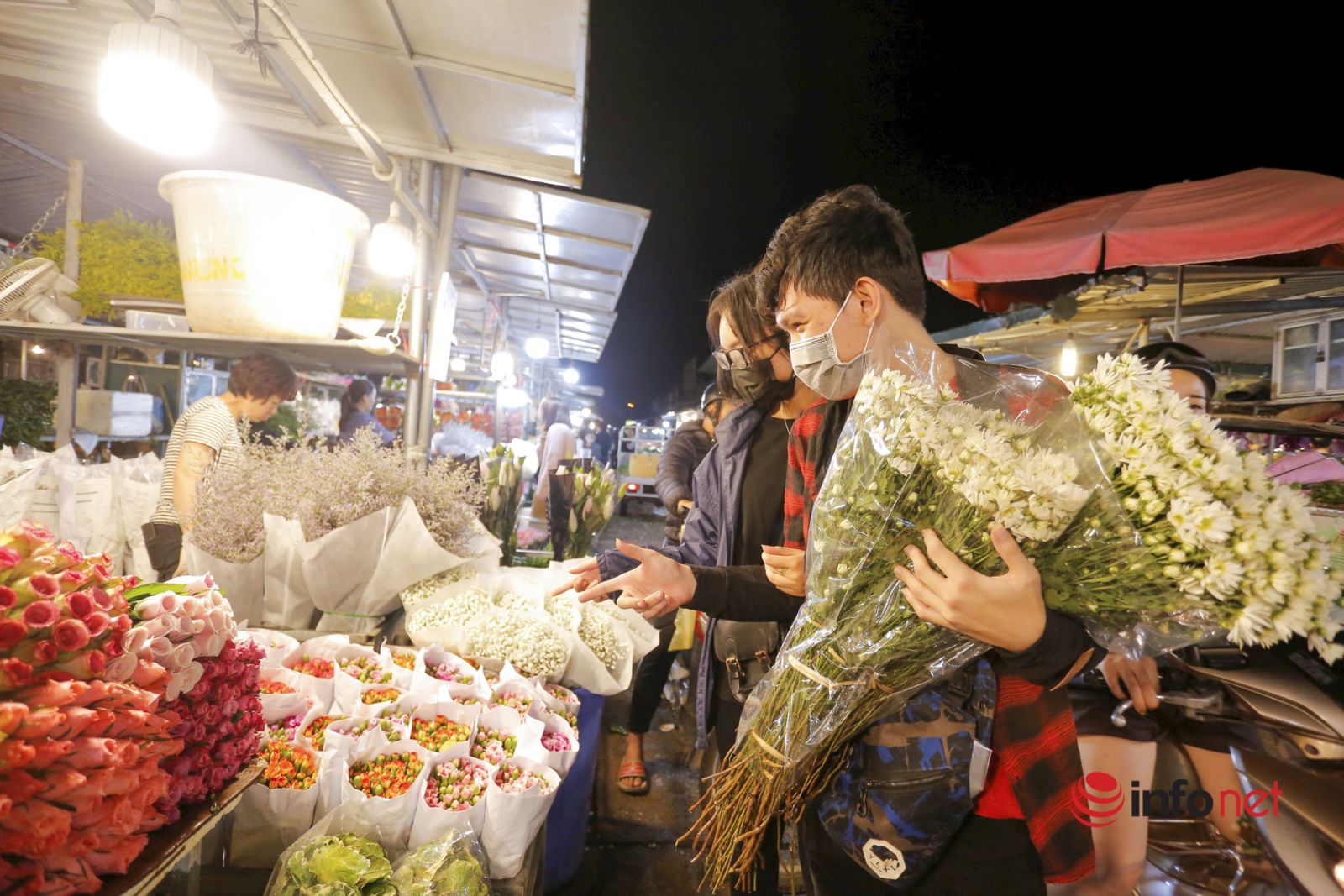 Quan Ba Flower Market