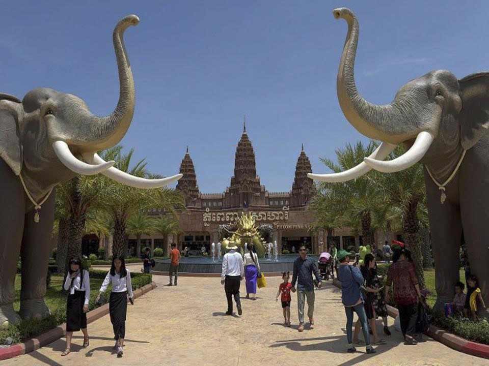 Place for kids - Safari World Phnom Penh