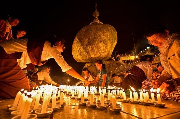 TAZAUGDINE-Festival-of-Lights-Myanmar-2018