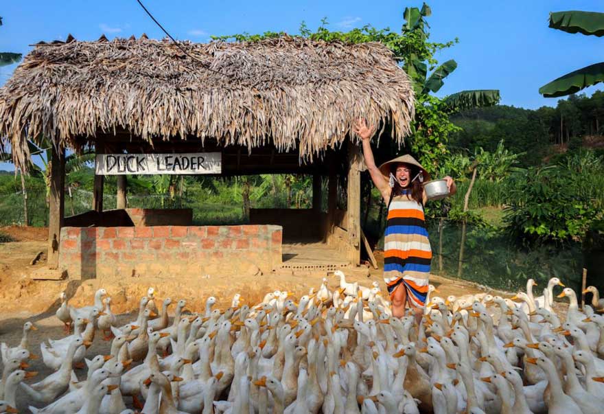 The-Duck-Stop-Phong-Nha-Vietnam-threeland