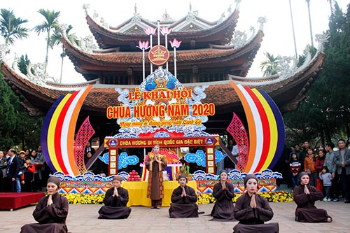 The Opening Ceremony of Huong Pagoda 2020