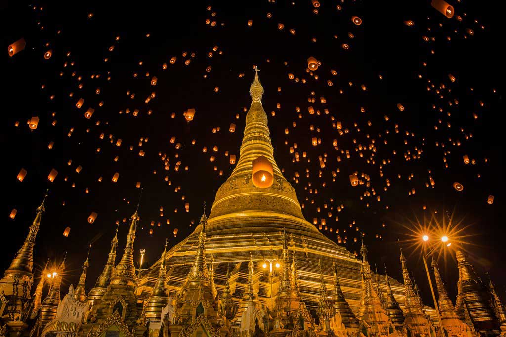 thadinyut-festival-myanmar