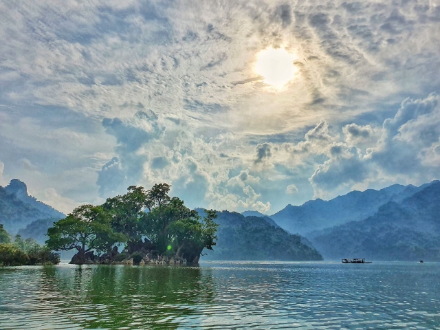 Ba Be Lake - Vietnam New Holiday Destination 