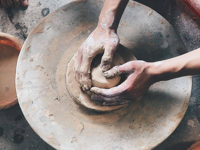 Top 6 interesting places to experience pottery when having Hanoi tour