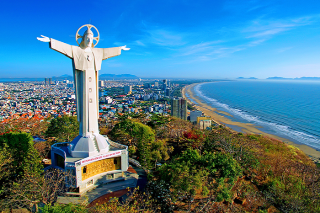 Top 4 interesting experiences for Vung Tau travel guide 