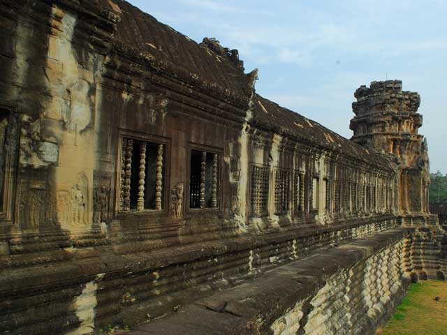 Indochina Tour | Laos - Cambodia - Vietnam 18D