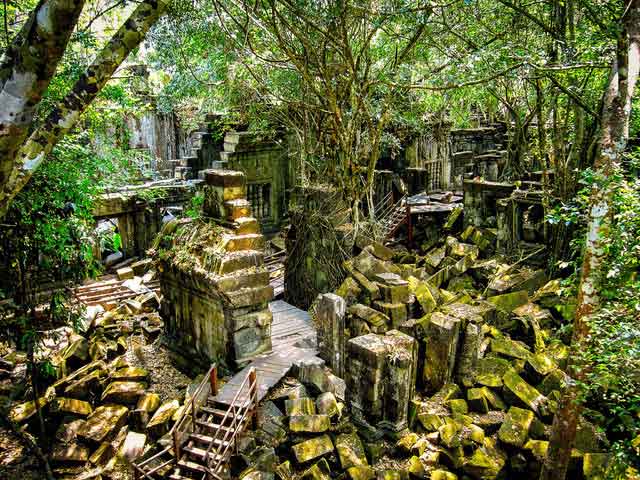 Angkor And Preah Vihear