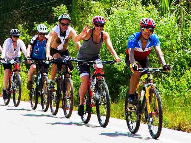 Vietnam cycling holiday